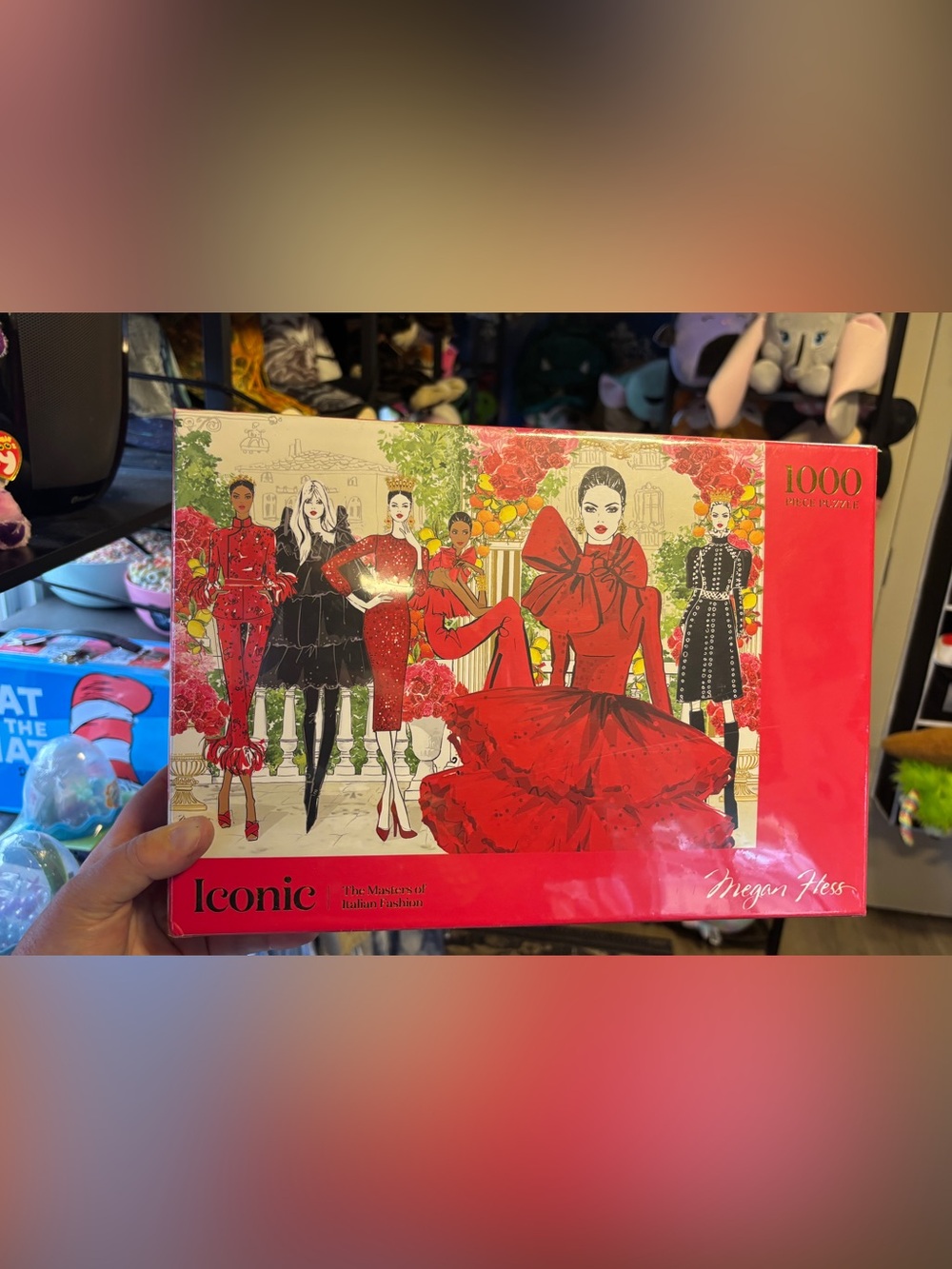 Iconic The Masters of Italian Fashion 1,000 piece puzzle- Red